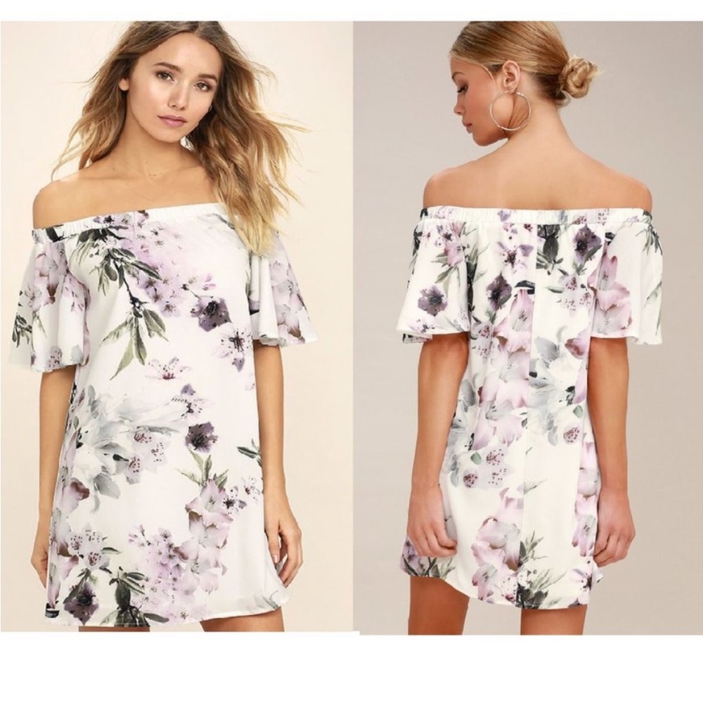 *Lulus Strapless Floral Dress